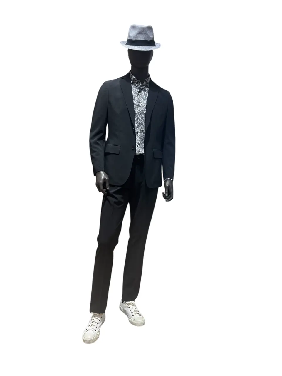 ONWARD CROSSET SELECT 藤本 コーディネート画像