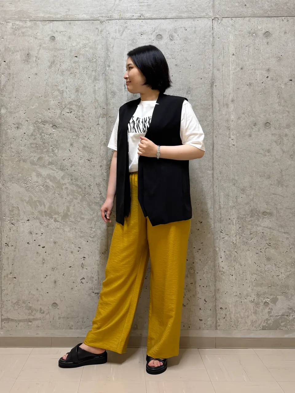 ONWARD CROSSET SELECT 吉田 コーディネート画像