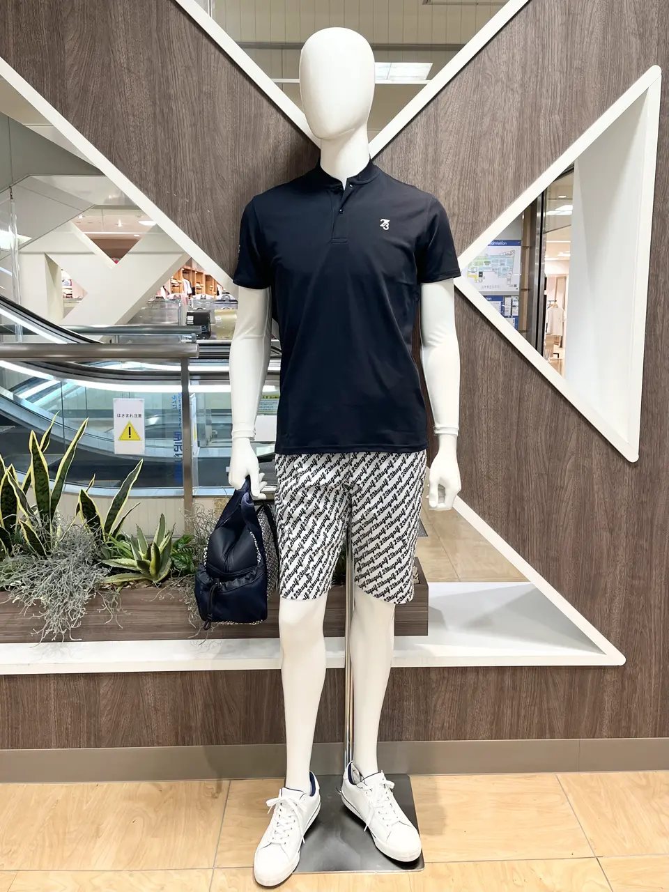 23区 golf チェック ホワイト×ブラック 大きいサイズ MEN】【ストレッチ】ハンタードッグ柄 パンツ / 23区GOLF