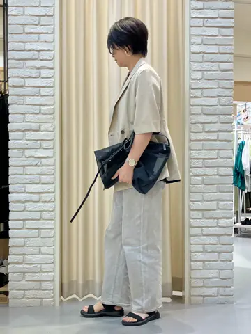 ONWARD CROSSET SELECT Tomi コーディネート画像