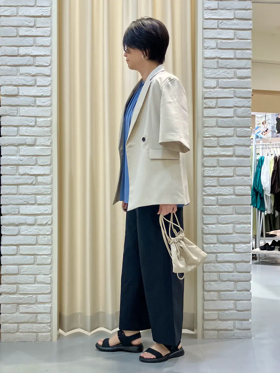 ONWARD CROSSET SELECT Tomi コーディネート画像