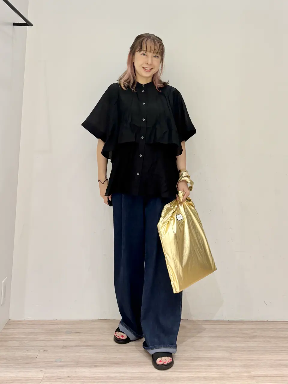  SAKAI コーディネート画像