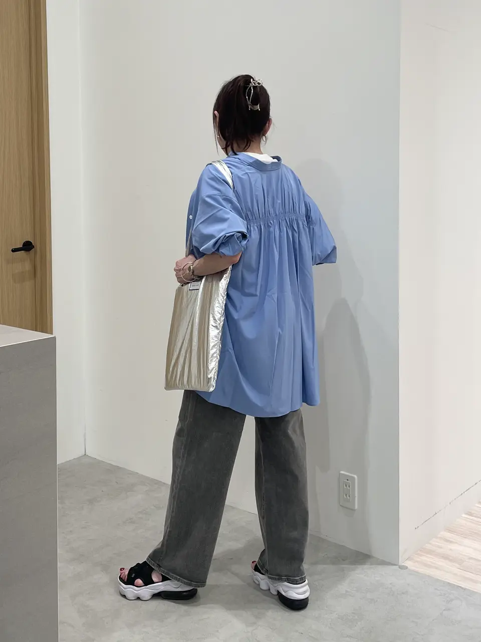 ONWARD CROSSET SELECT 杉本 コーディネート画像