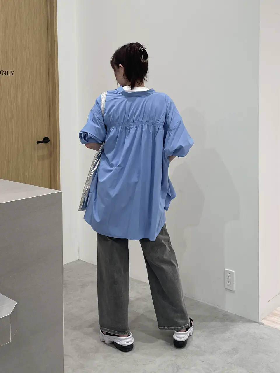 ONWARD CROSSET SELECT 杉本 コーディネート画像