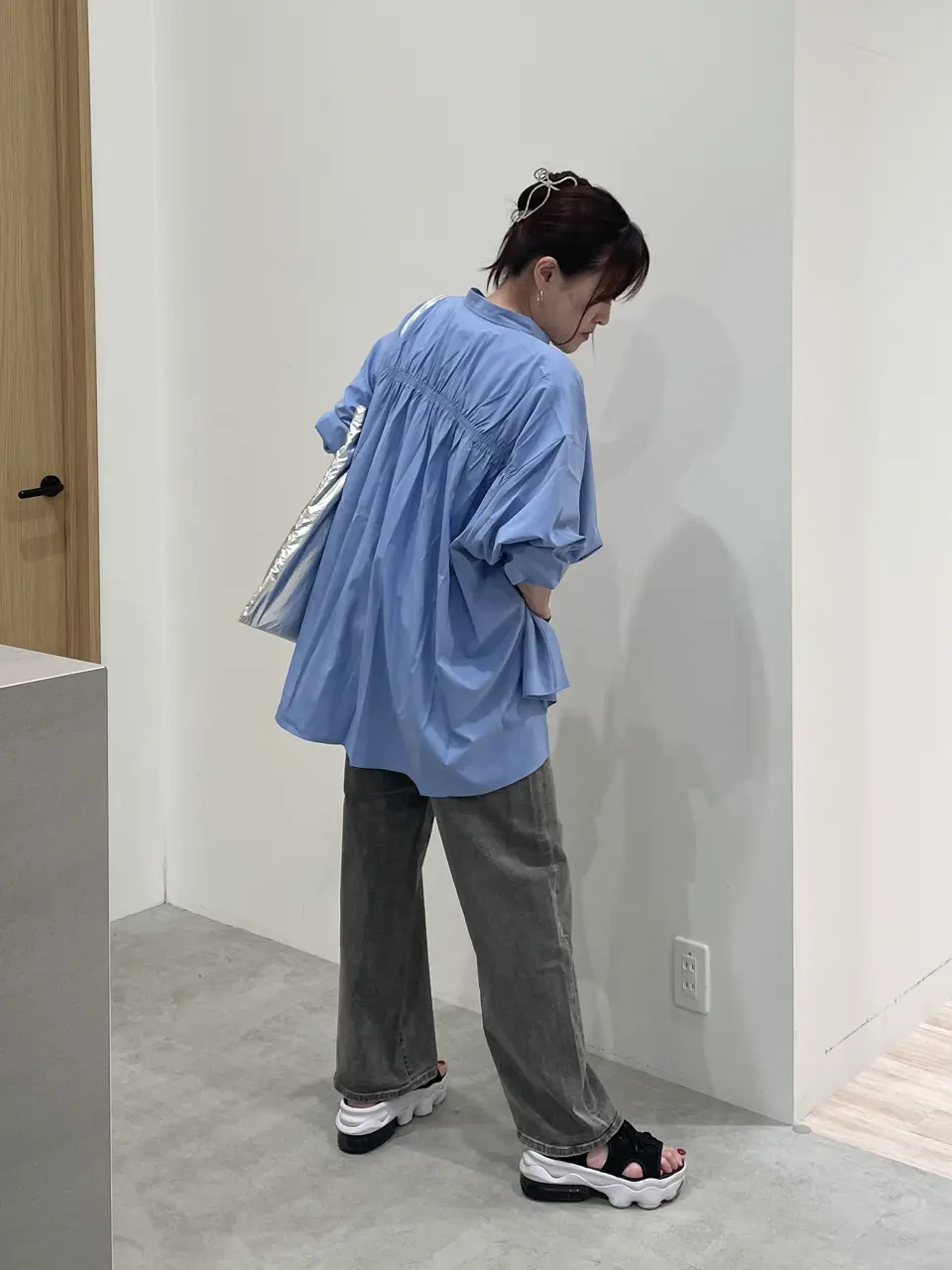 ONWARD CROSSET SELECT 杉本 コーディネート画像