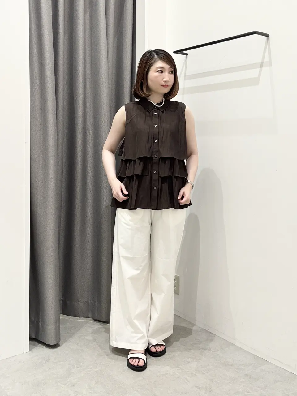 最終価格　超美品　組曲　ダークネイビー　ジャケット　7　大きめ ストレッチ】Super100's ミルド 千鳥オーバーペイン ジャケット