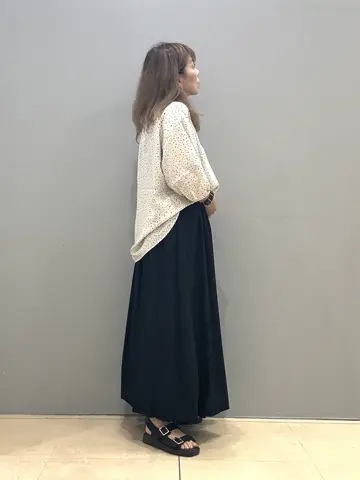 ONWARD CROSSET SELECT J.D コーディネート画像