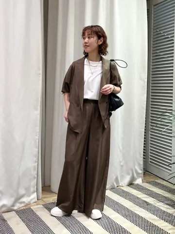 ONWARD CROSSET SELECT 伊藤 コーディネート画像