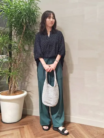 ONWARD CROSSET SELECT 浅岡 コーディネート画像