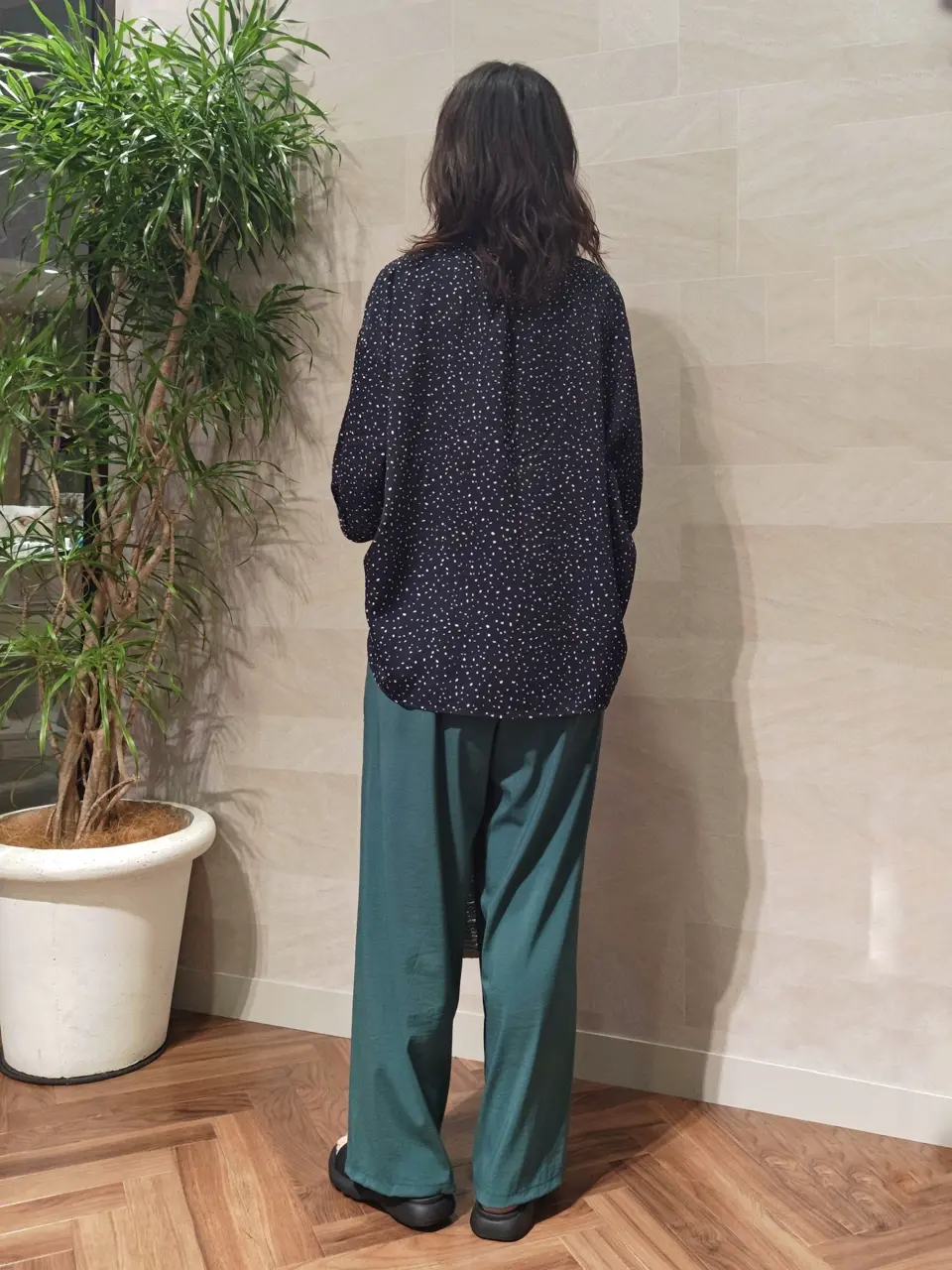 ONWARD CROSSET SELECT 浅岡 コーディネート画像