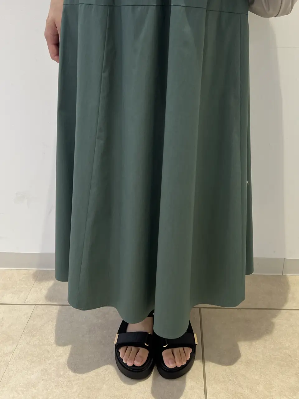 ONWARD CROSSET SELECT 内田 コーディネート画像