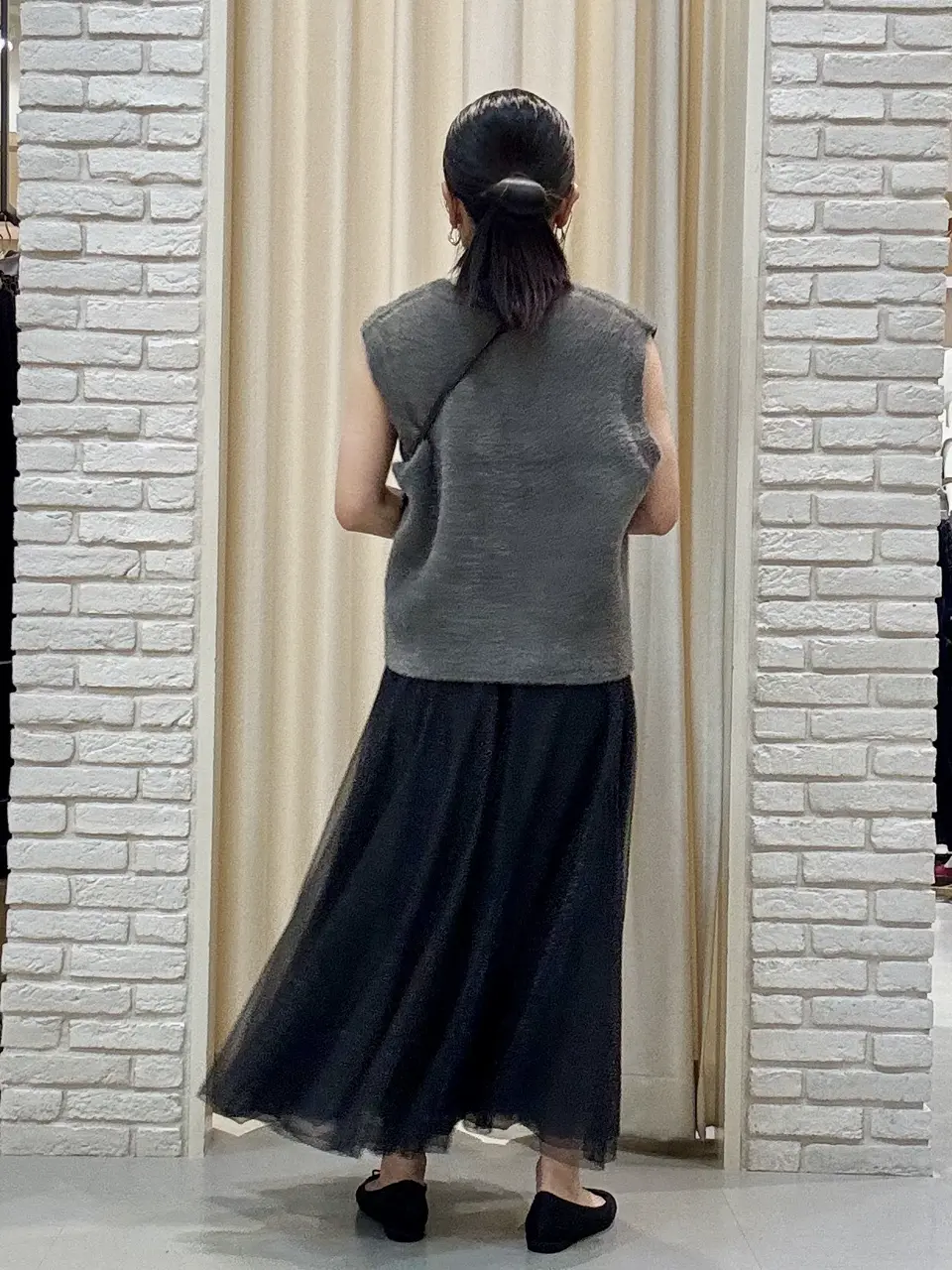 ONWARD CROSSET SELECT 服部 コーディネート画像