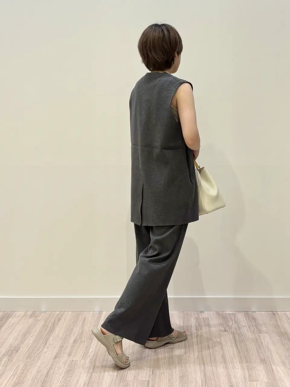 ONWARD CROSSET SELECT 河本 コーディネート画像