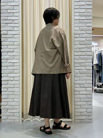 ONWARD CROSSET SELECT Tomi コーディネート画像