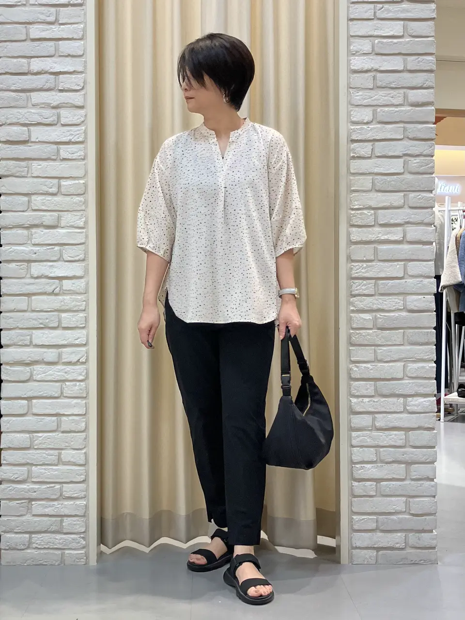 ONWARD CROSSET SELECT Tomi コーディネート画像