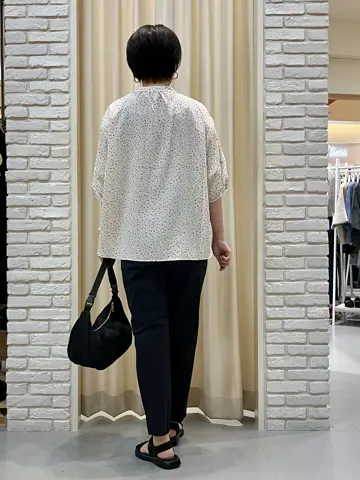 ONWARD CROSSET SELECT Tomi コーディネート画像