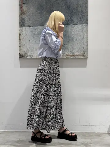 ONWARD CROSSET SELECT 石井 コーディネート画像