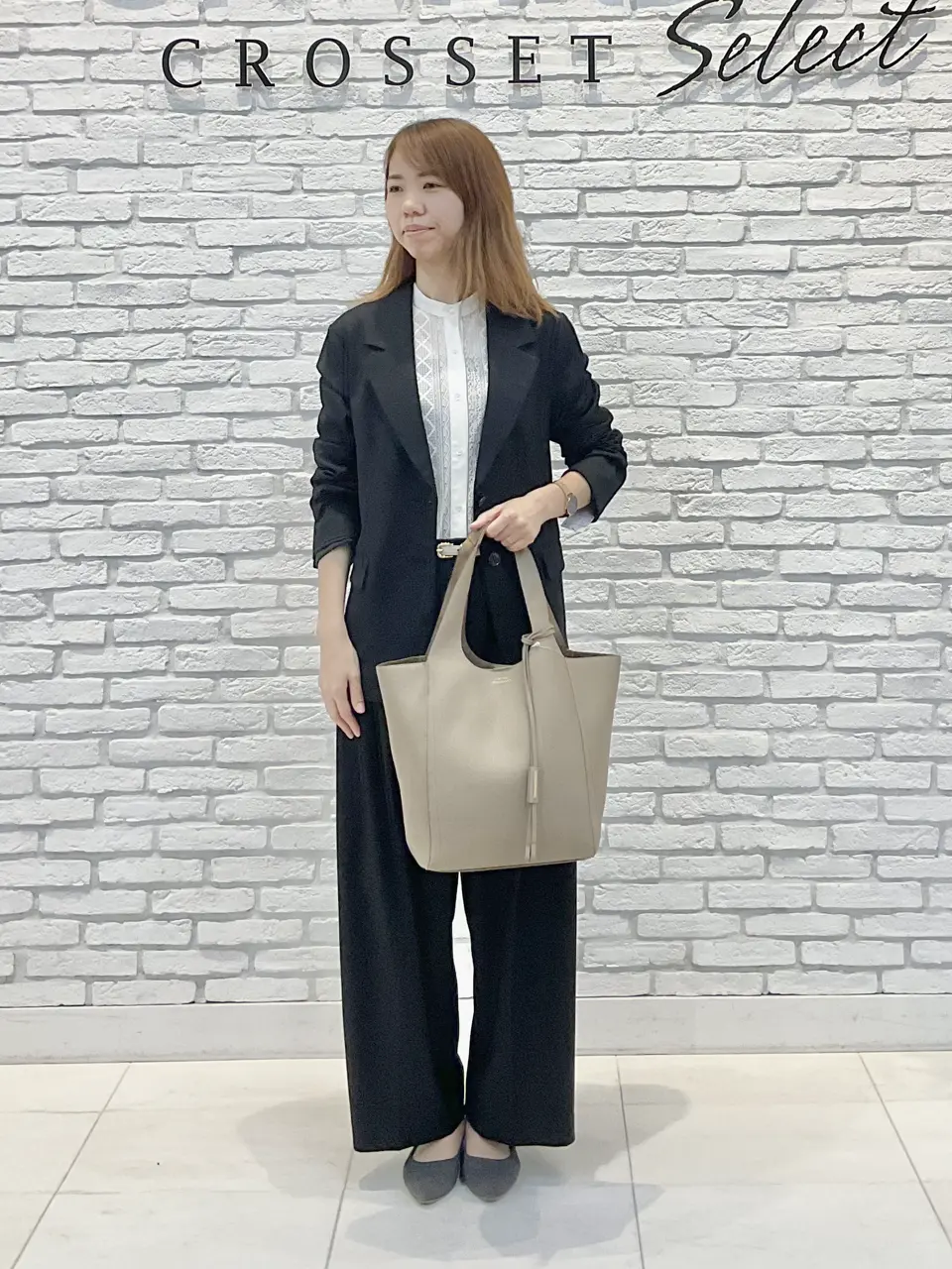  IZUMI コーディネート画像