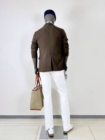 ONWARD CROSSET SELECT 岡田 コーディネート画像