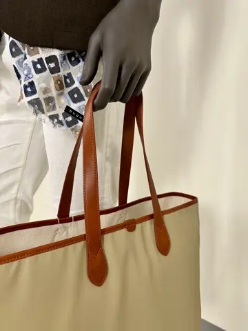 ONWARD CROSSET SELECT 岡田 コーディネート画像