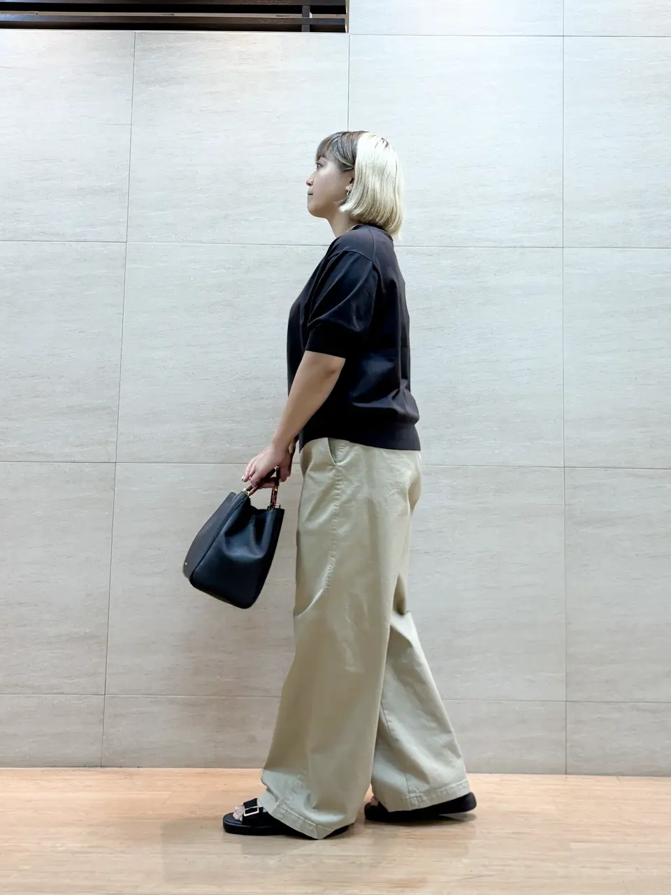 ONWARD CROSSET SELECT 佐藤 コーディネート画像