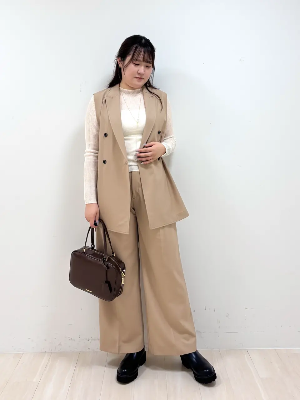 ONWARD CROSSET SELECT 伊藤 コーディネート画像