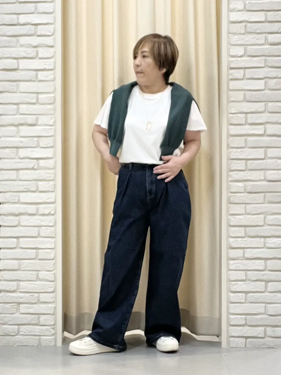 ONWARD CROSSET SELECT 吉田 コーディネート画像