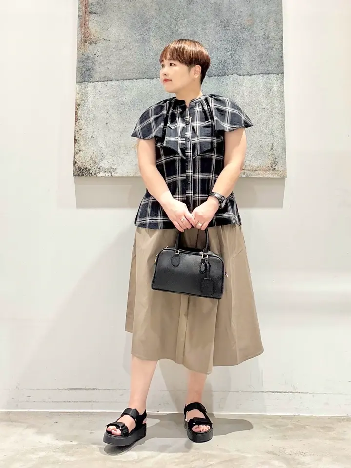 ONWARD CROSSET SELECT 千葉 コーディネート画像