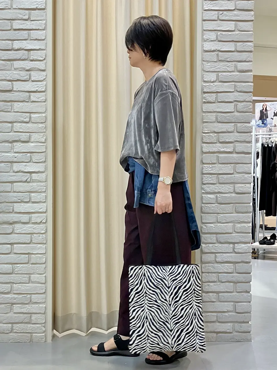 ONWARD CROSSET SELECT Tomi コーディネート画像