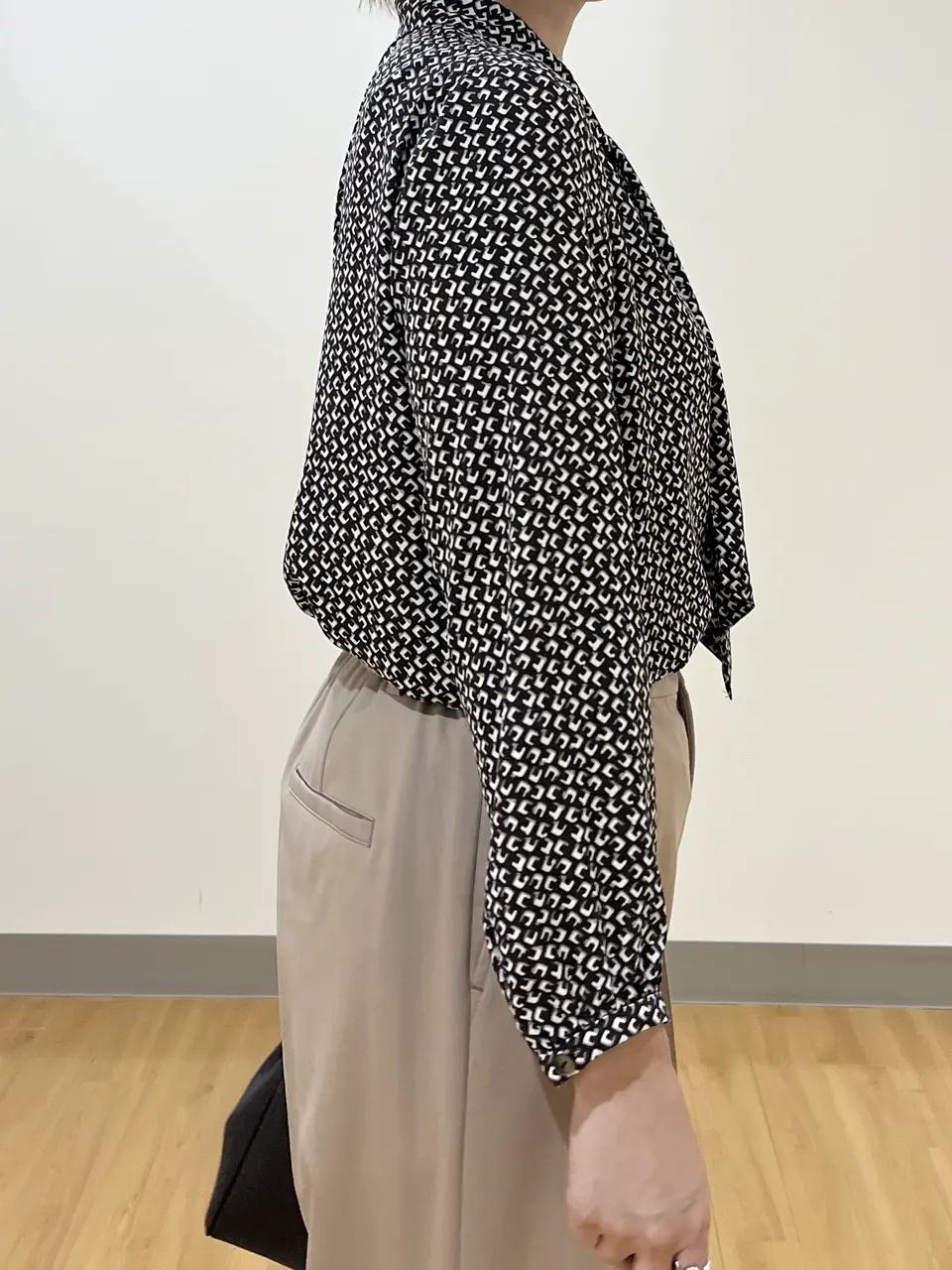 ONWARD CROSSET SELECT TAMAGAWA コーディネート画像