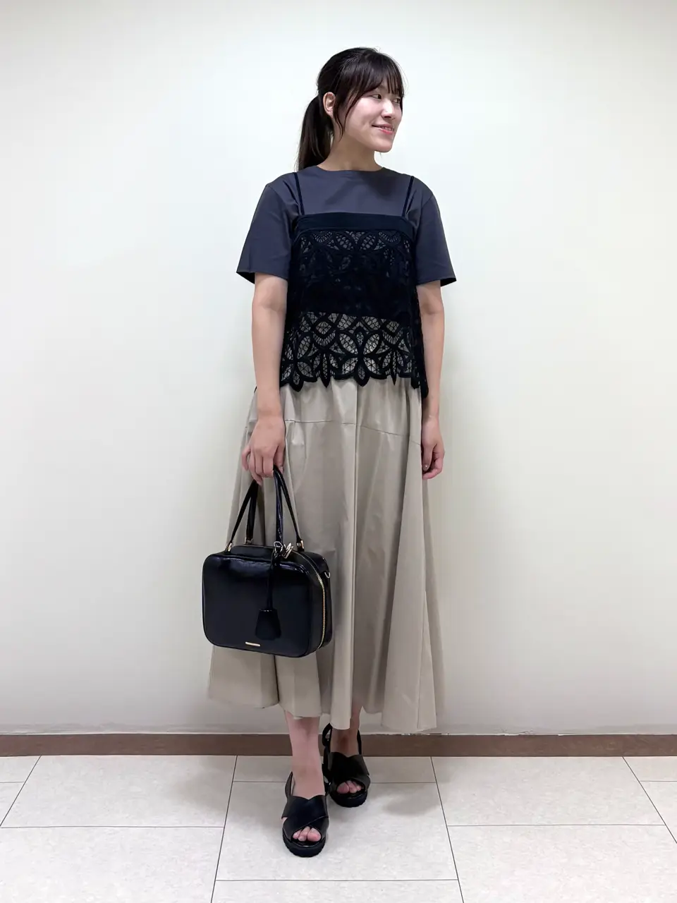 美品★Lサイズ 自由区 ジユウク ティアードロングスカート ネイビー L 完売品 公式】自由区 | ファッション通販サイト[オンワード・クローゼット]