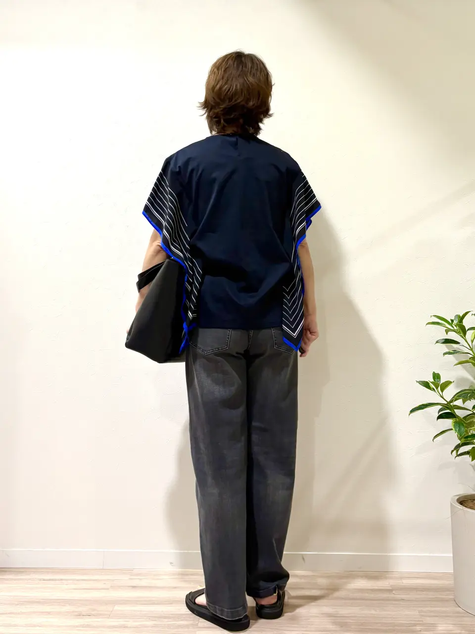 ONWARD CROSSET SELECT 照木 コーディネート画像