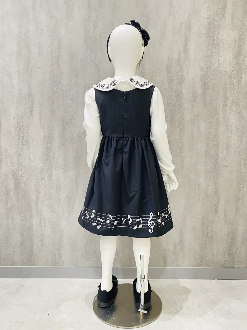 ONWARD CROSSET SELECT m.n コーディネート画像