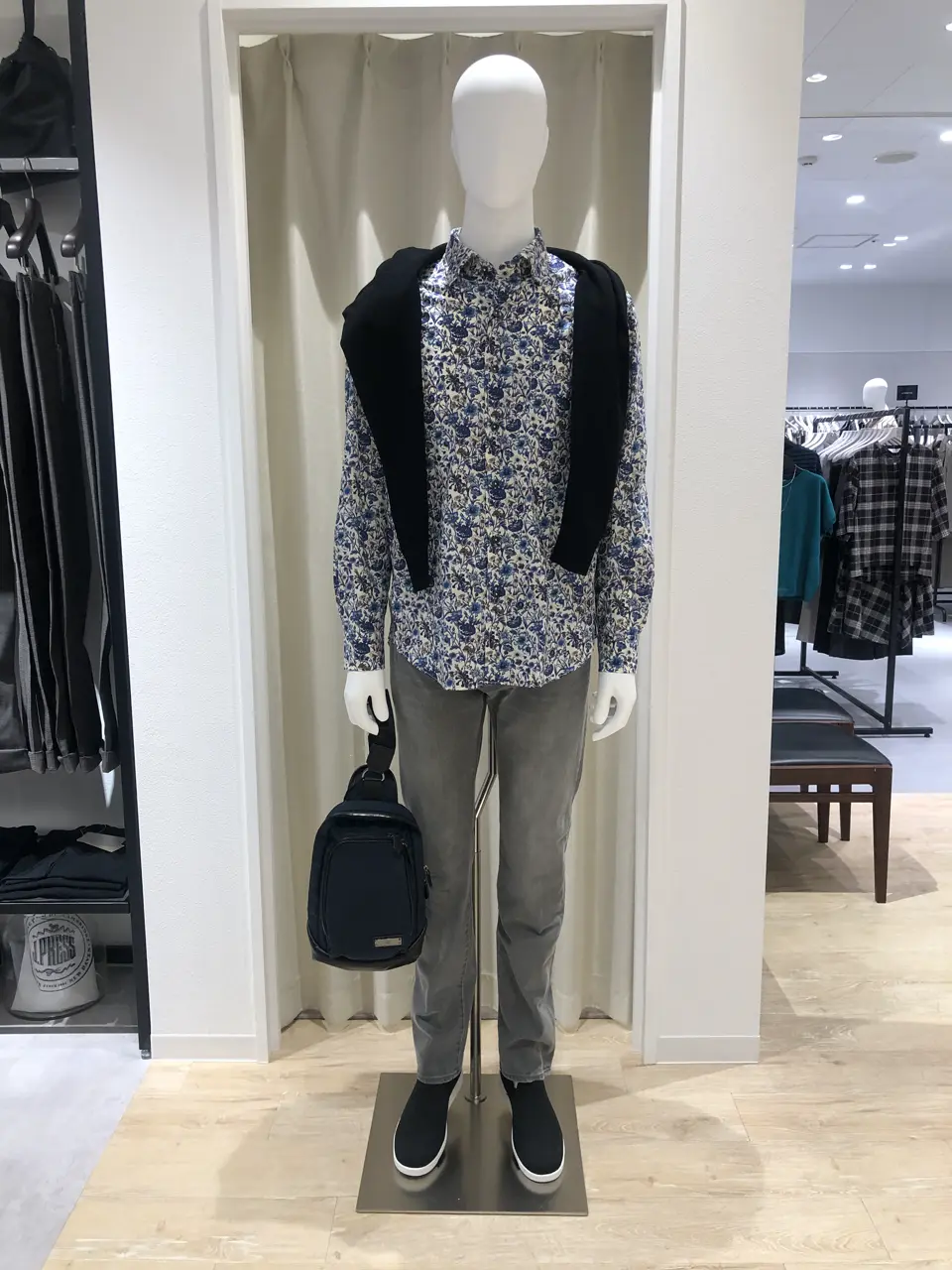 ONWARD CROSSET SELECT 功刀 コーディネート画像