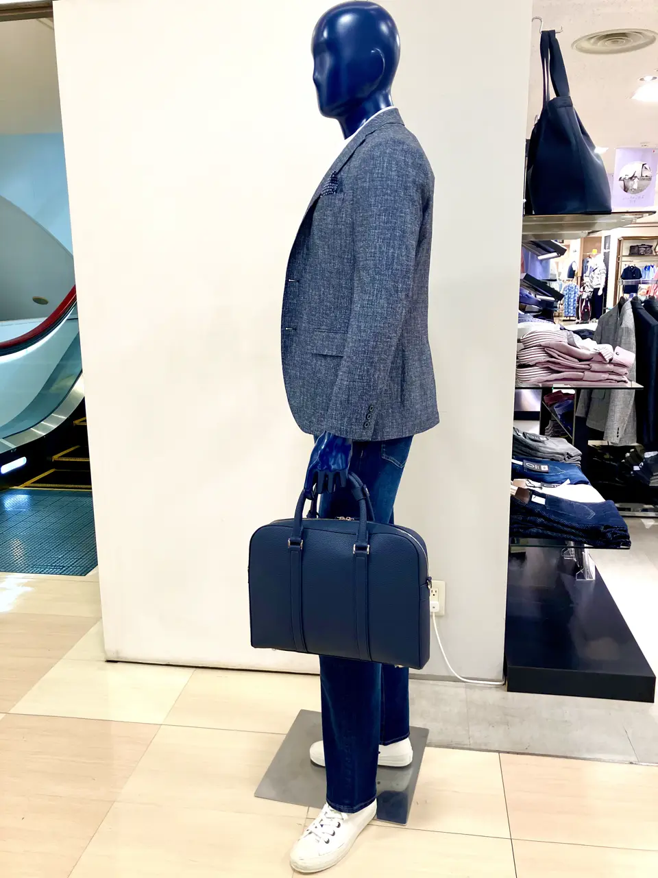 ONWARD CROSSET SELECT 斉藤 コーディネート画像