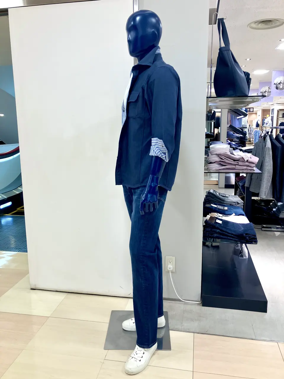 ONWARD CROSSET SELECT 斉藤 コーディネート画像