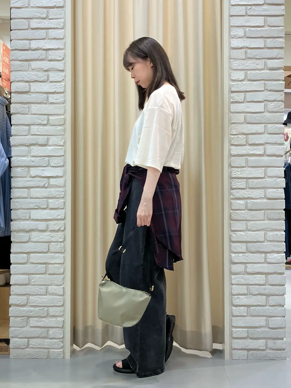 ONWARD CROSSET SELECT 檀 コーディネート画像