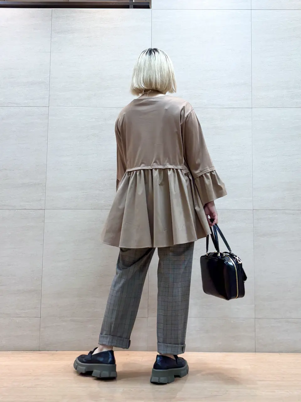 ONWARD CROSSET SELECT 佐藤 コーディネート画像