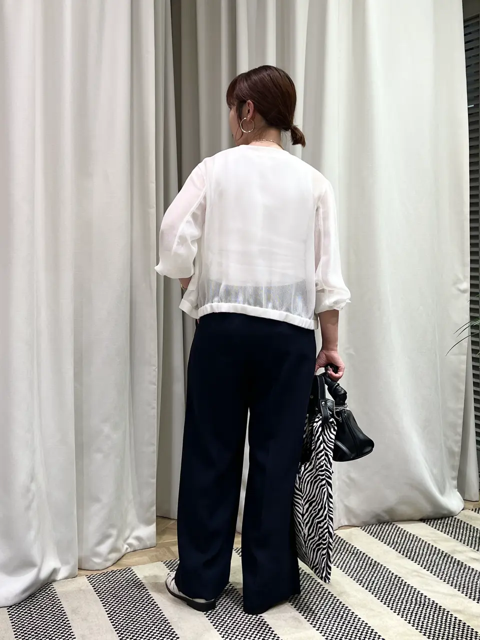 ONWARD CROSSET SELECT 伊藤 コーディネート画像