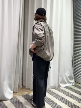 ONWARD CROSSET SELECT 伊藤 コーディネート画像