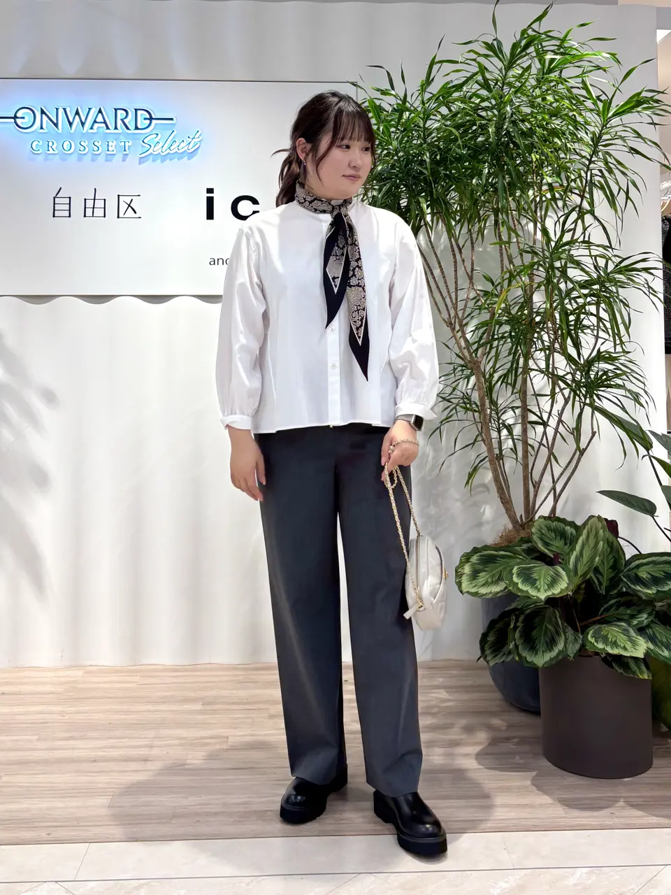 ONWARD CROSSET SELECT 伊藤 コーディネート画像