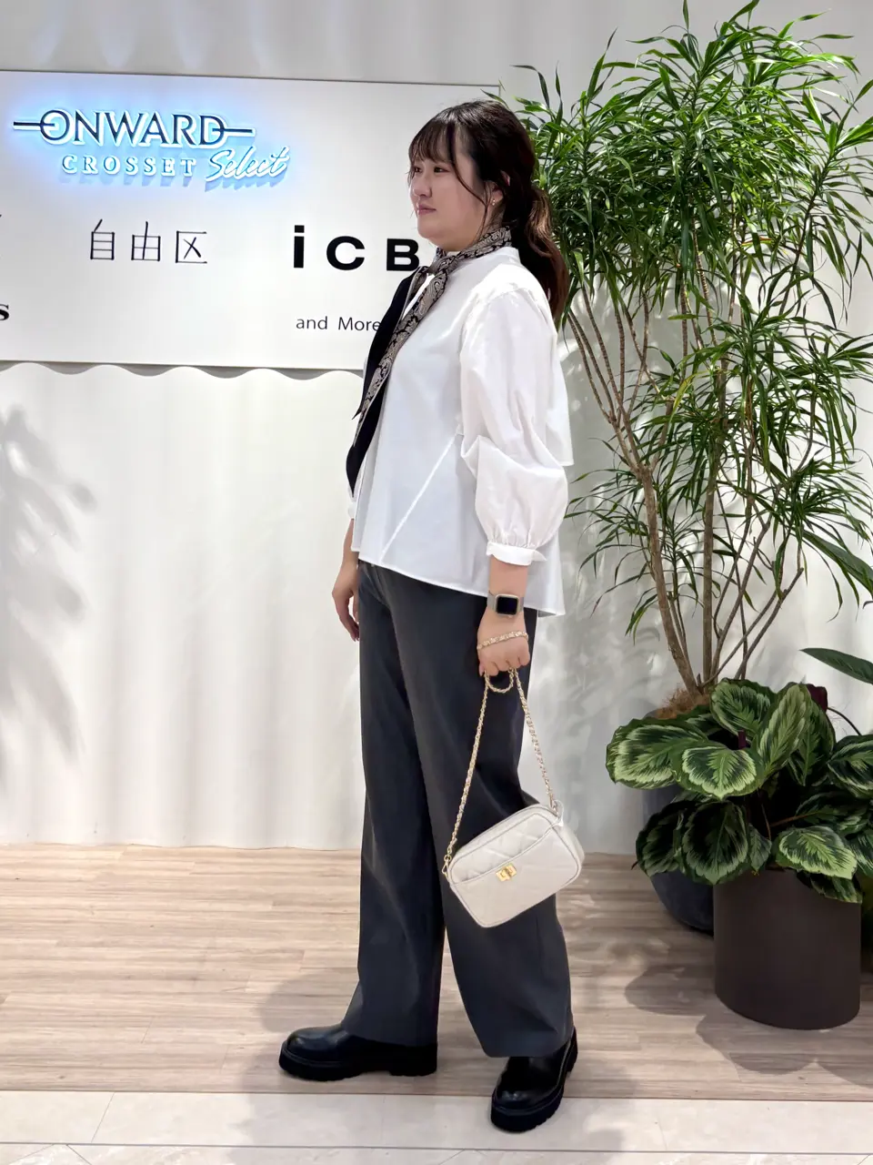 ONWARD CROSSET SELECT 伊藤 コーディネート画像