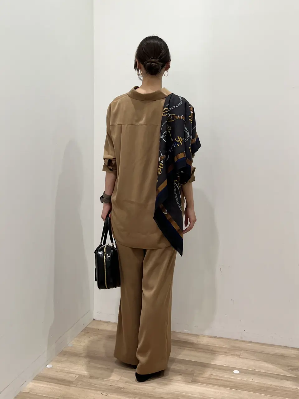 ONWARD CROSSET SELECT 村上 コーディネート画像