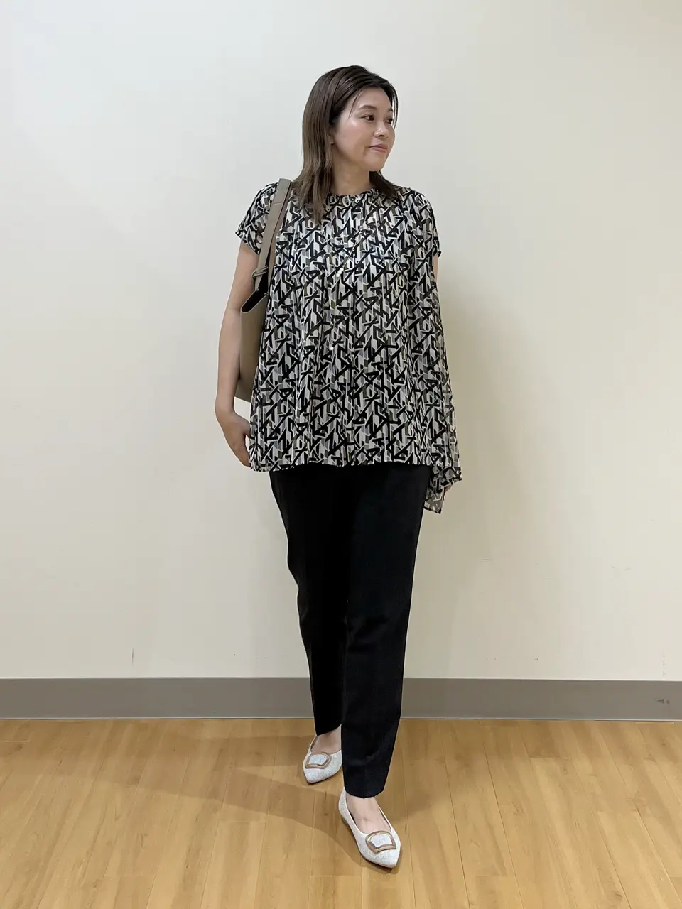 ONWARD CROSSET SELECT TAMAGAWA コーディネート画像