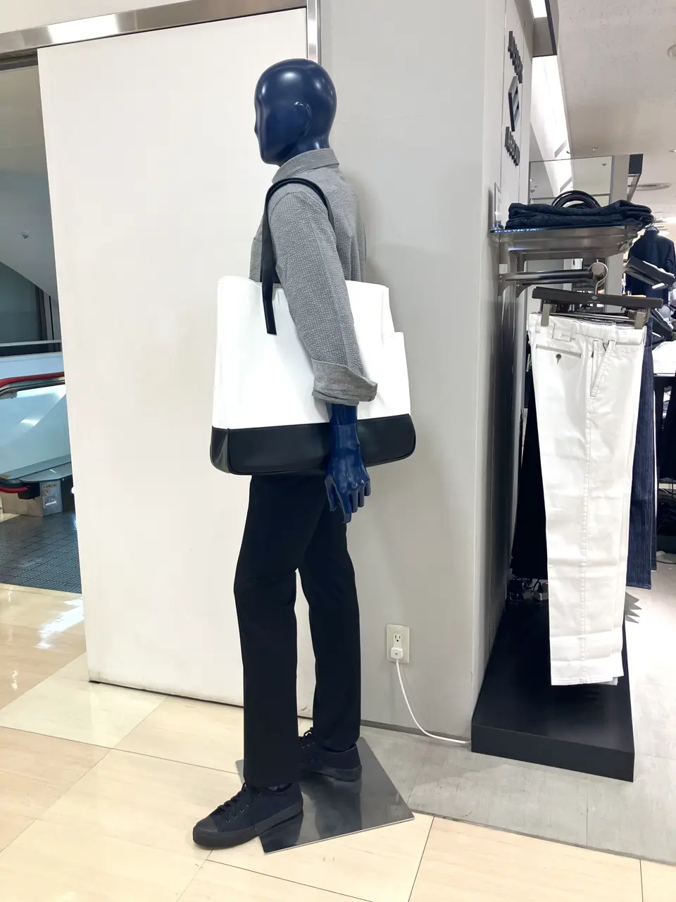 ONWARD CROSSET SELECT 斉藤 コーディネート画像