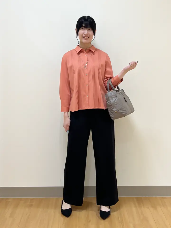 ONWARD CROSSET SELECT Aina コーディネート画像