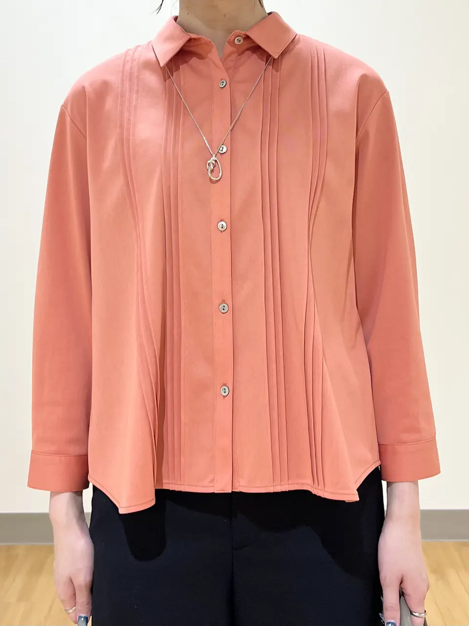 ONWARD CROSSET SELECT Aina コーディネート画像