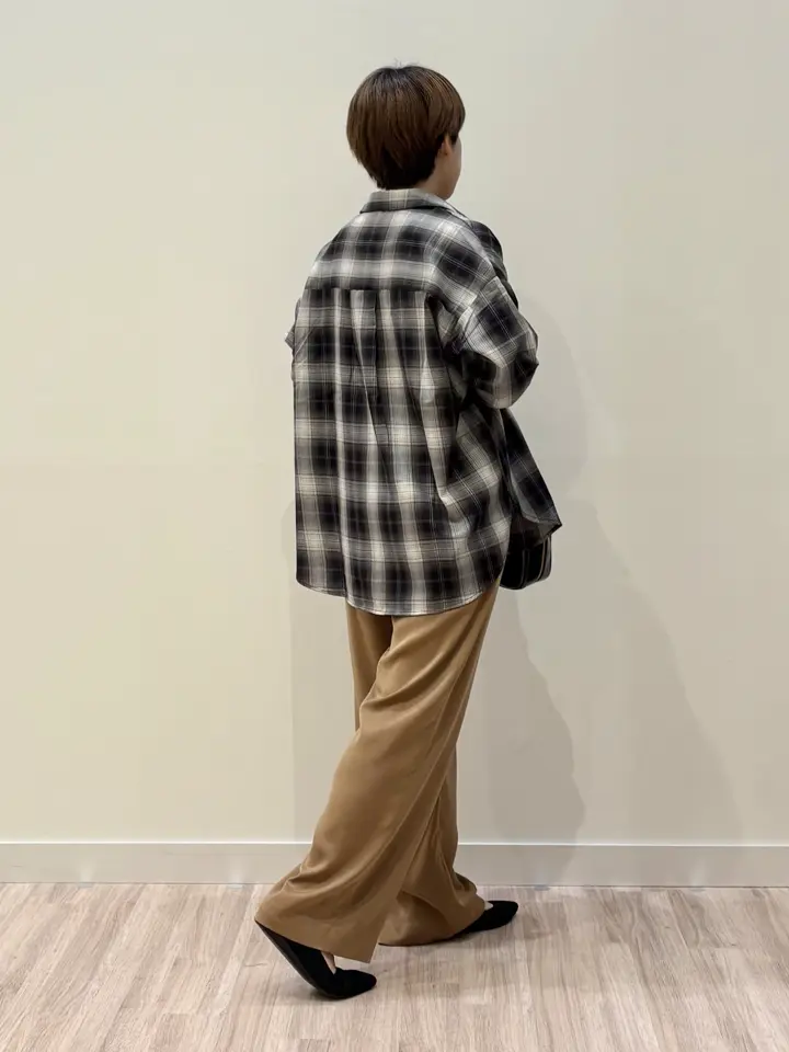 ONWARD CROSSET SELECT 河本 コーディネート画像