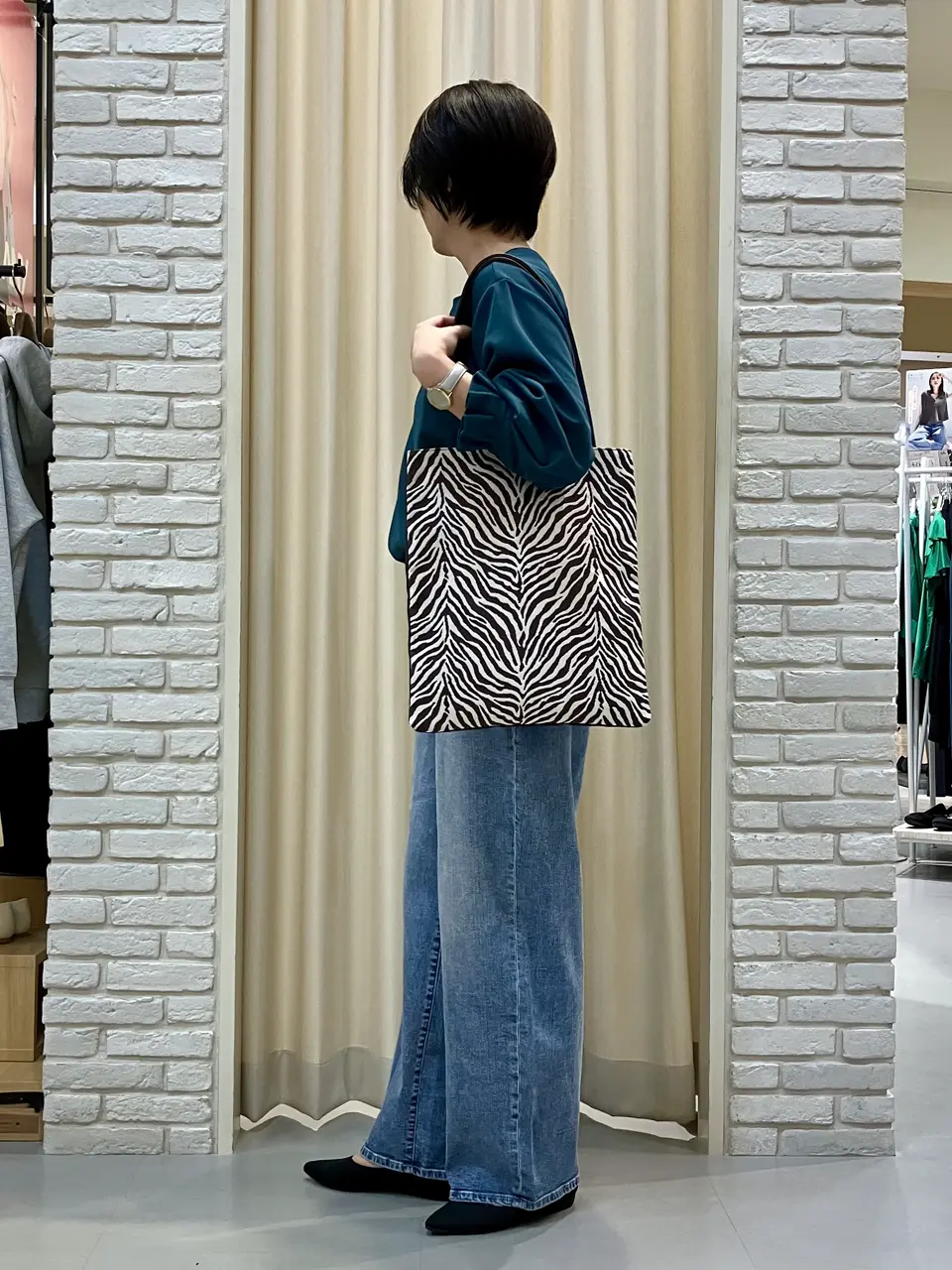 ONWARD CROSSET SELECT Tomi コーディネート画像