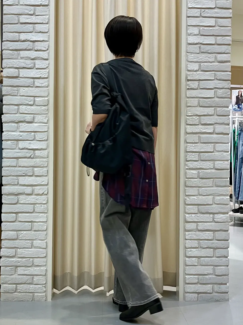 ONWARD CROSSET SELECT Tomi コーディネート画像